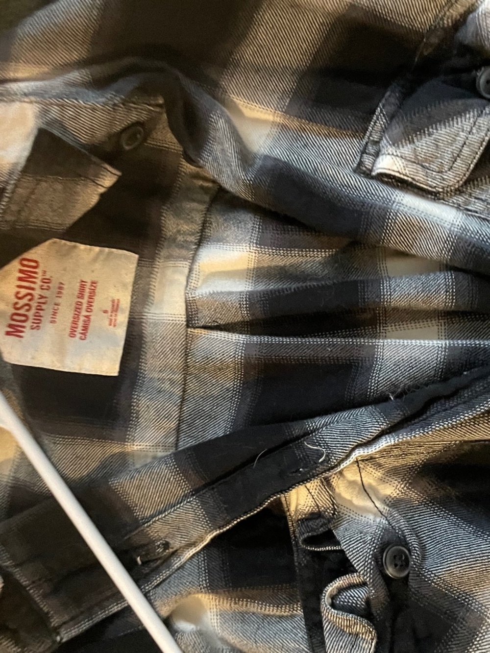 Button up flannel - Picture 4 of 6